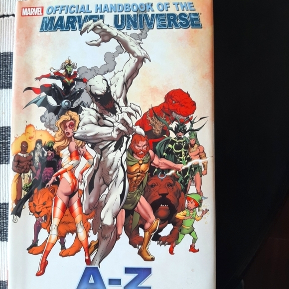 Marvel Other - MARVEL OFFICIAL HANDBOOK OF THE MARVEL UNIVERSE